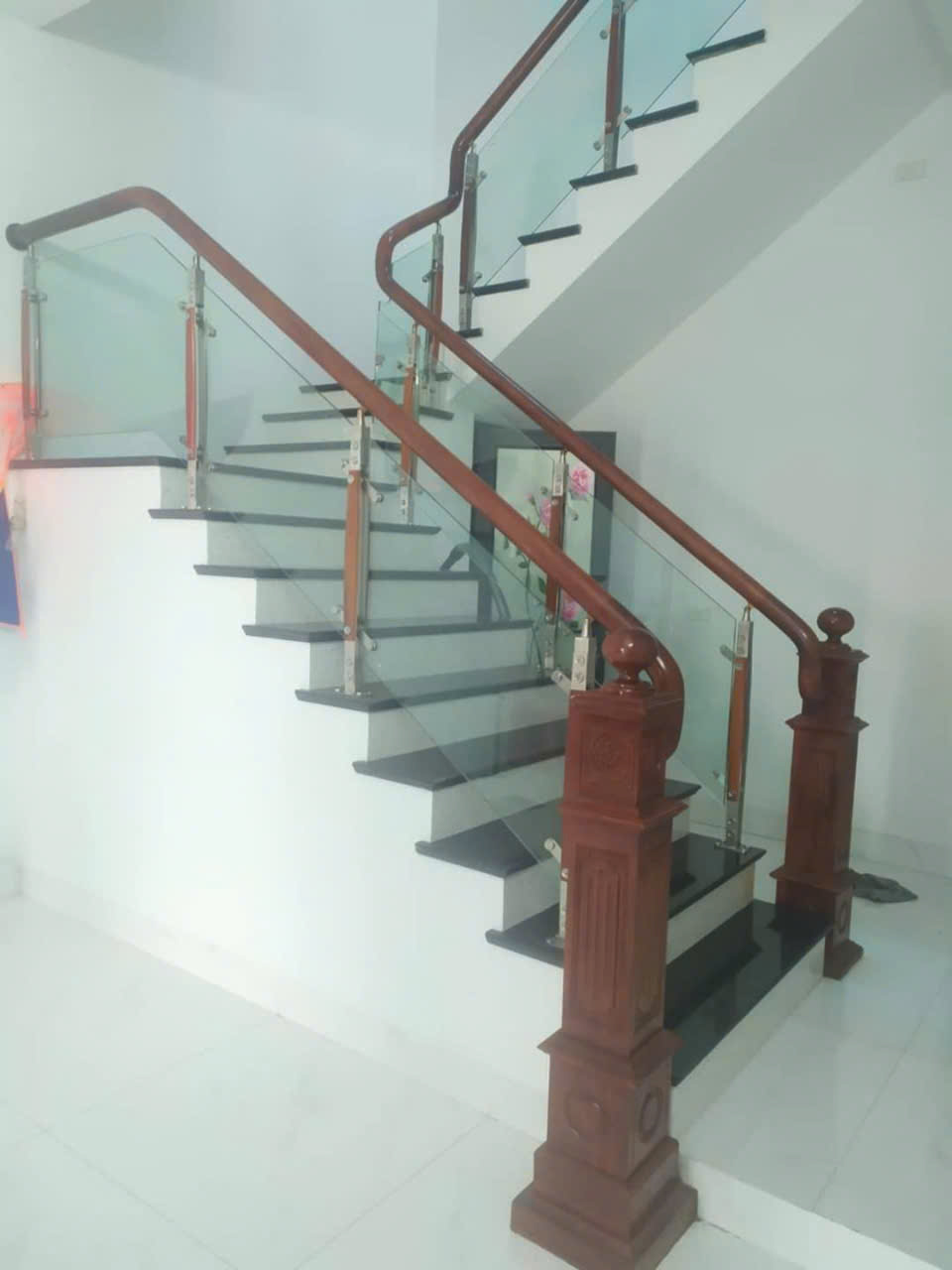 Tôi cho thuê nhà mới, lô góc,vỉa hè, 118m2- 4T, Hoàng Quốc Việt_46 Tr - Ảnh 2